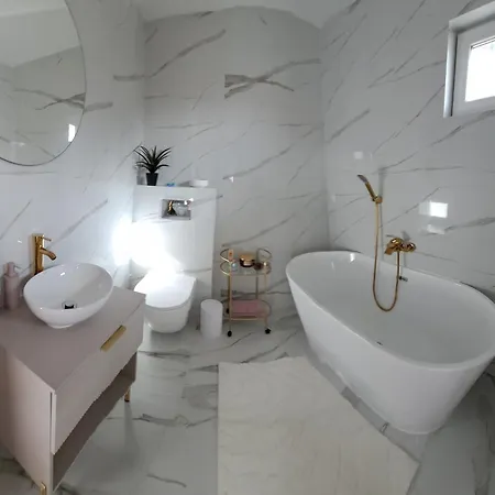 Lodge Lesny Reset 2 *